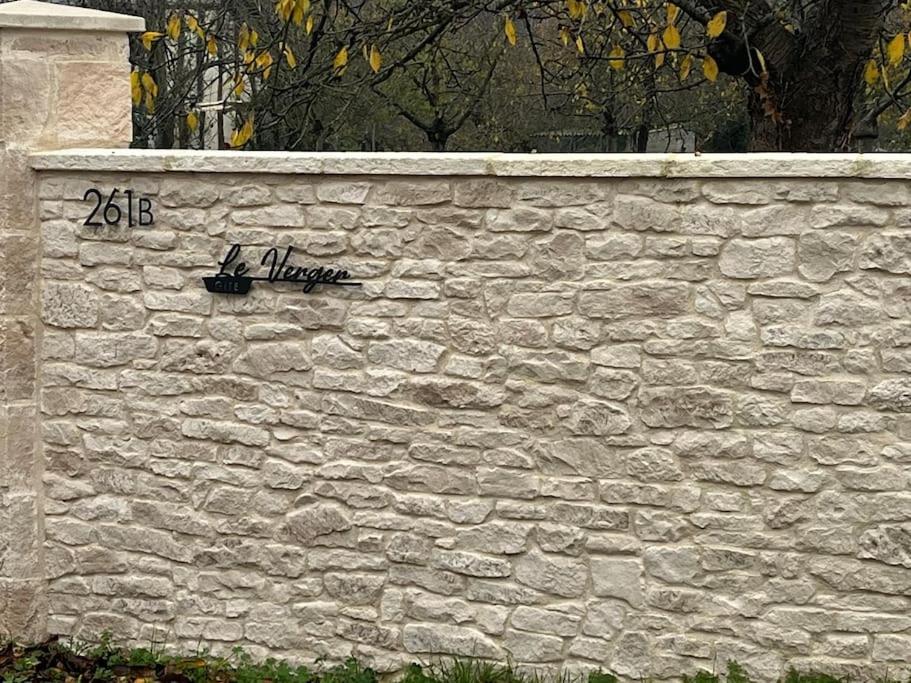 Le Gite Du Verger Au Coeur Des Boucles De Seine Yville-Sur-Seine Exterior photo